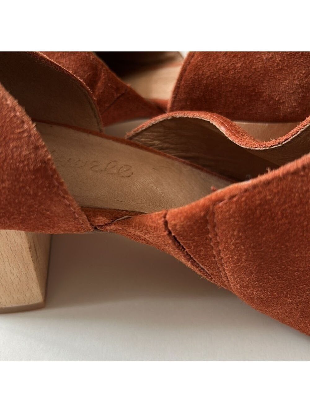 Madewell Kirstie Lowcut Suede Booties - Picture 7 of 11